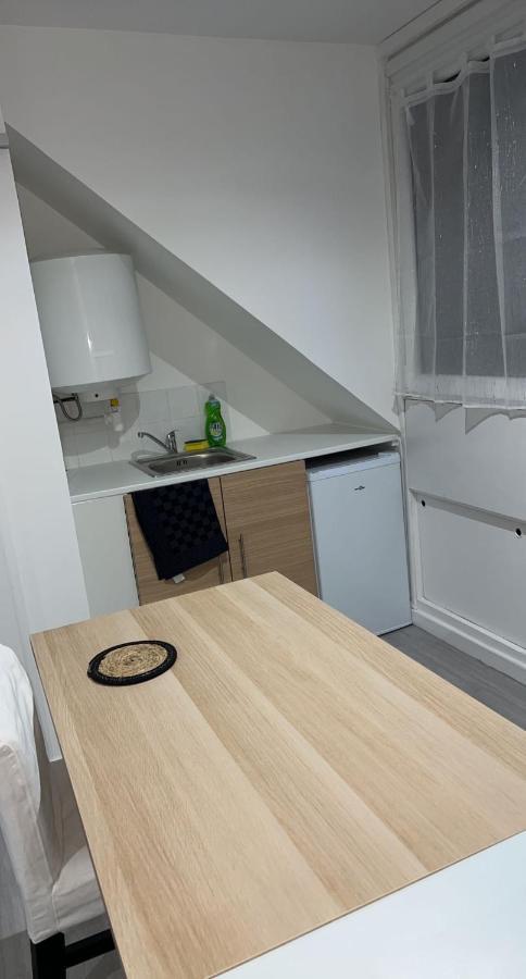Appartement Moderne Refait A Neuf Proximite Centre Ville Et Plage Coudekerque-Branche Exterior foto