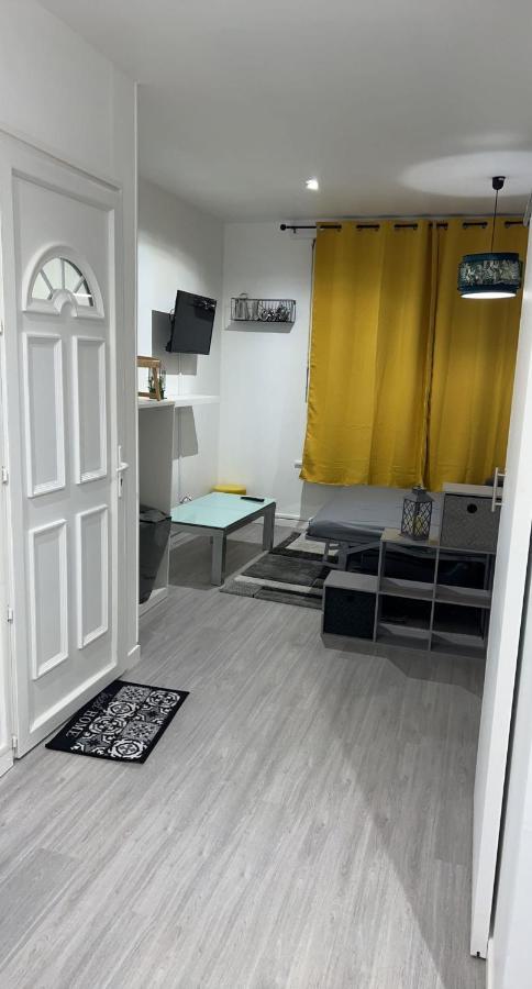 Appartement Moderne Refait A Neuf Proximite Centre Ville Et Plage Coudekerque-Branche Exterior foto