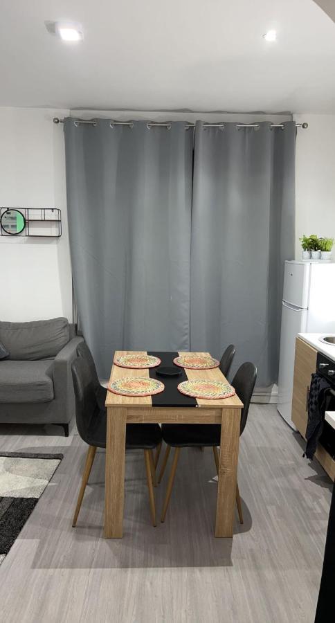 Appartement Moderne Refait A Neuf Proximite Centre Ville Et Plage Coudekerque-Branche Exterior foto