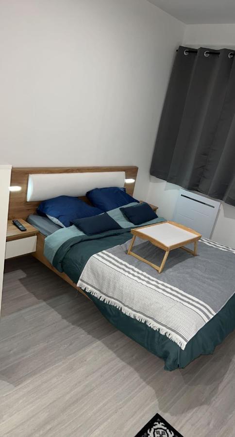 Appartement Moderne Refait A Neuf Proximite Centre Ville Et Plage Coudekerque-Branche Exterior foto
